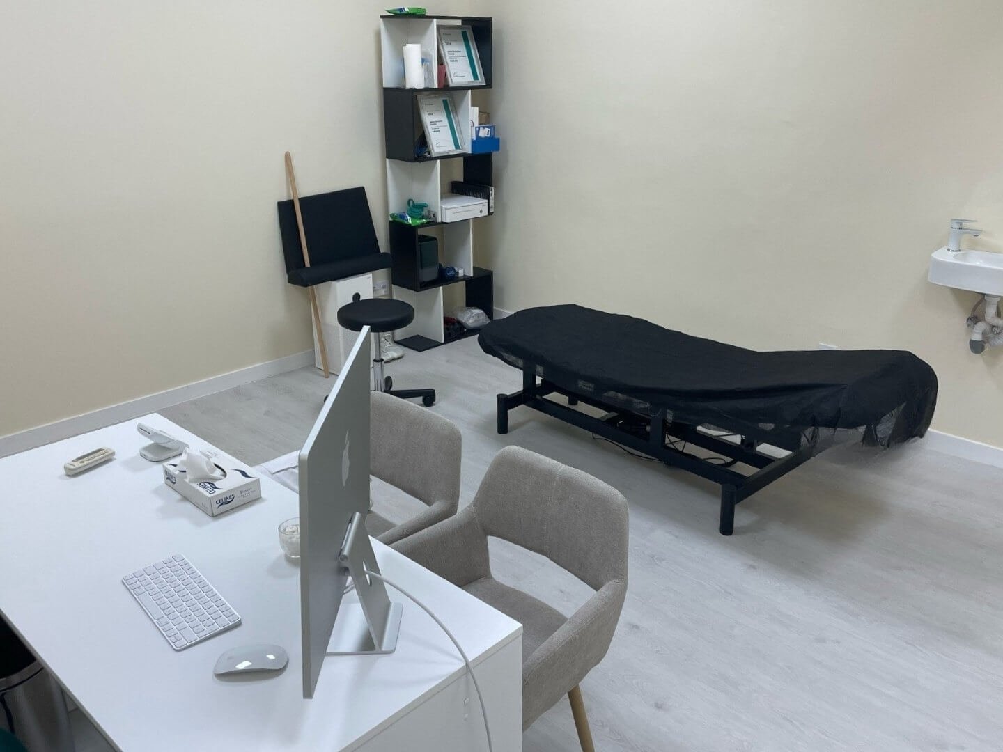 1 fisiotoledo-fisioterapia-toledo-pediatria-integrativa-dolor-musculoesqueletico-columna-osteopatia-terapia-craneosacral-recuperacion-funcional